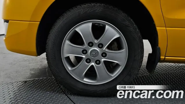 Hyundai Starex 2015 thumb 5
