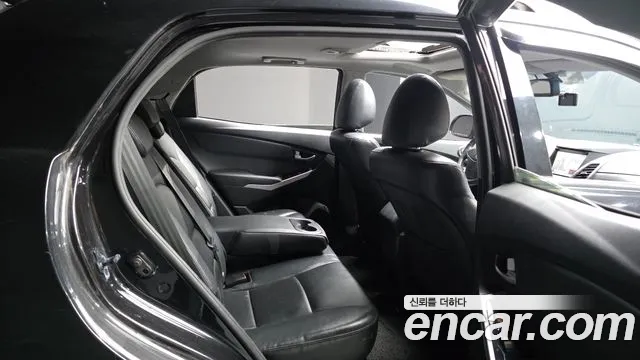 KG_Mobility_Ssangyong KORANDO 2014 thumb 11
