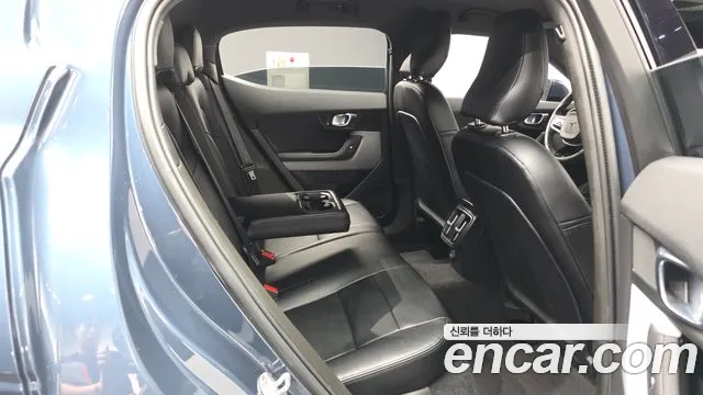 Polestar 2 2022 thumb 12
