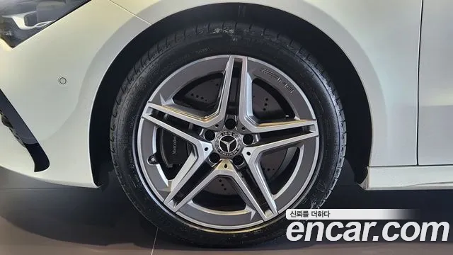 Mercedes-Benz CLA 2026 thumb 5