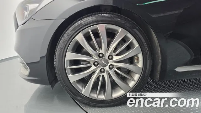Genesis G80 2018 thumb 5