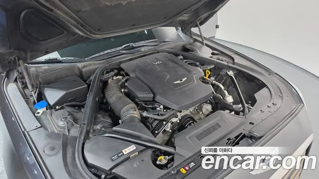 Genesis G80 2018 thumb 6