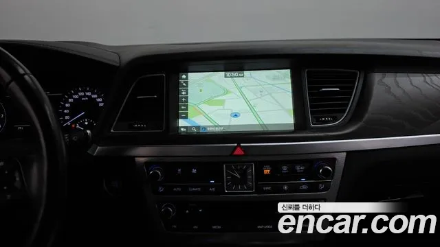 Genesis G80 2018 thumb 12
