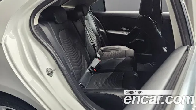 Mercedes-Benz A-Класс 2020 thumb 11