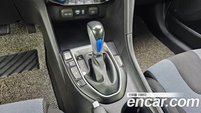 Hyundai Veloster 2020 thumb 9