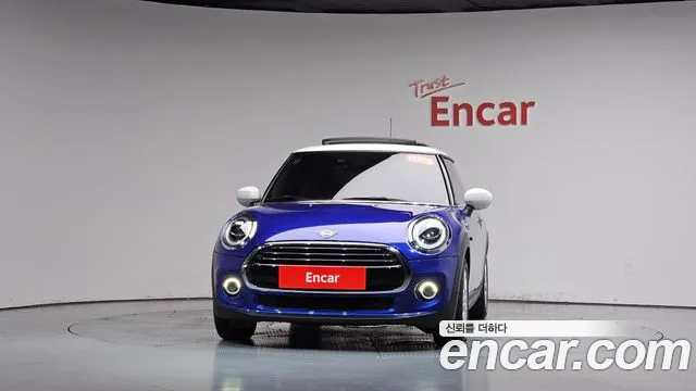 Mini Cooper 2021 thumb 2