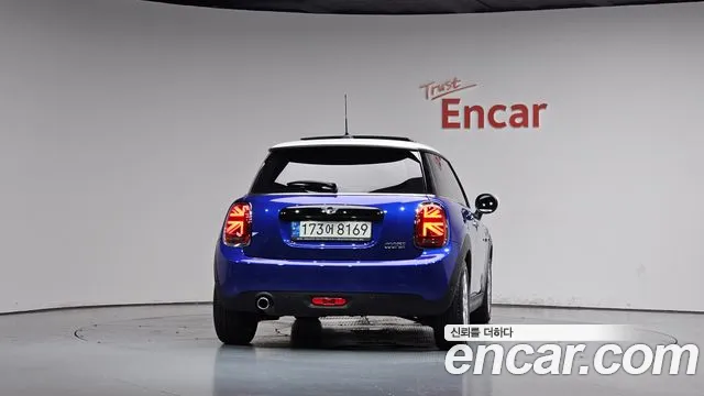 Mini Cooper 2021 thumb 3
