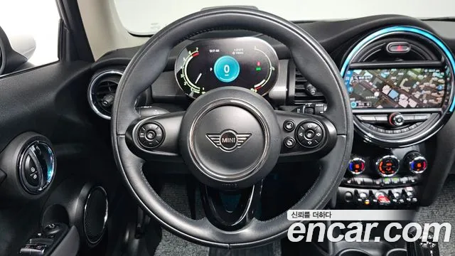 Mini Cooper 2021 thumb 12