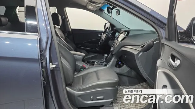 Hyundai Santa Fe 2015 thumb 10