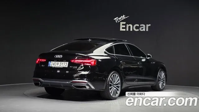 Audi A5 2023 thumb 2