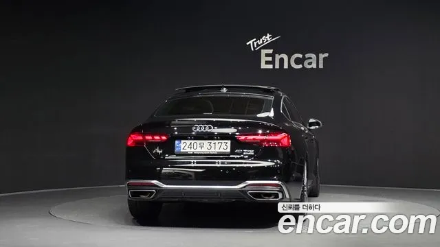 Audi A5 2023 thumb 4