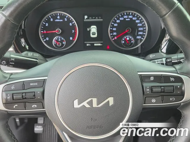 Kia K5 2022 thumb 8