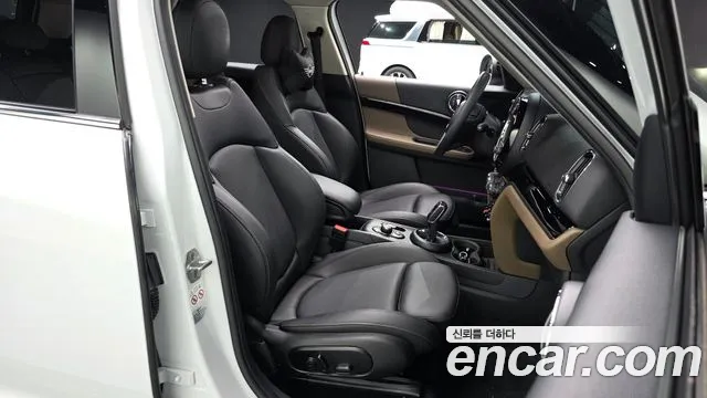 Mini Countryman 2020 thumb 11
