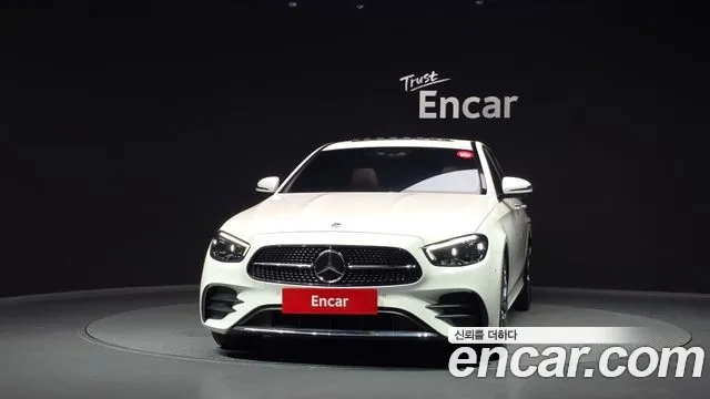 Mercedes-Benz E-Класс 2021 thumb 3