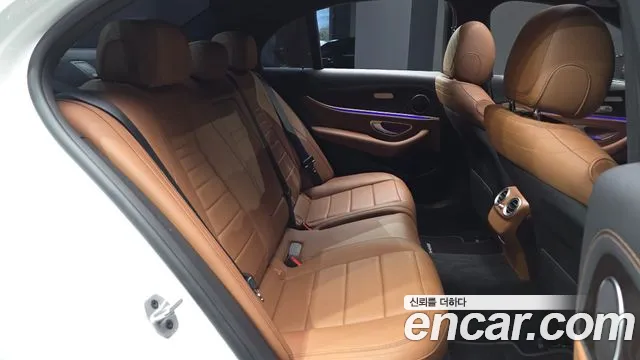 Mercedes-Benz E-Класс 2021 thumb 12