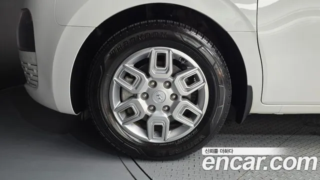 Hyundai Staria 2022 thumb 5