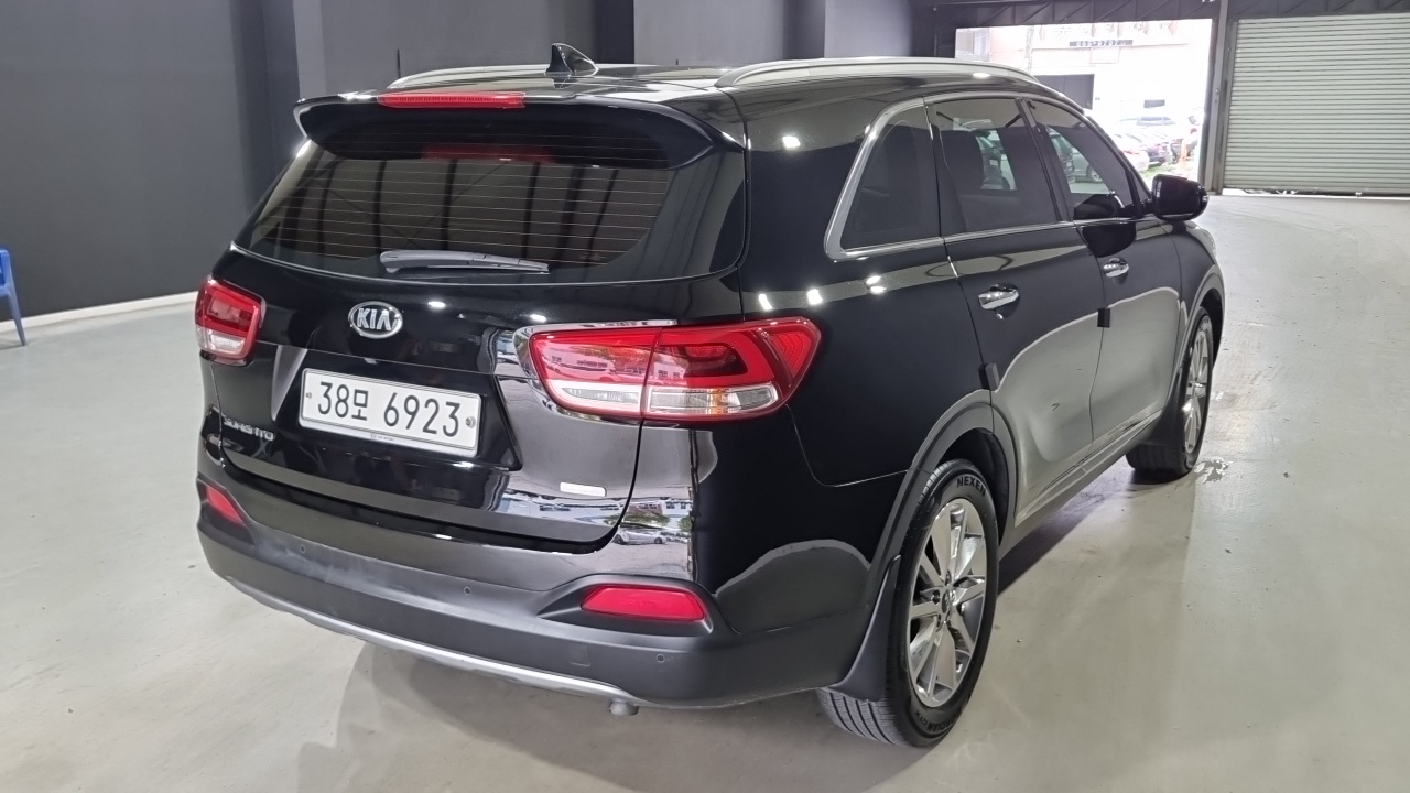 Kia Sorento 2015 thumb 2
