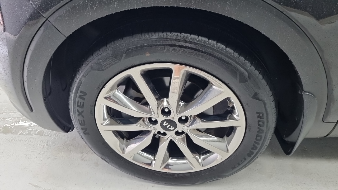 Kia Sorento 2015 thumb 5