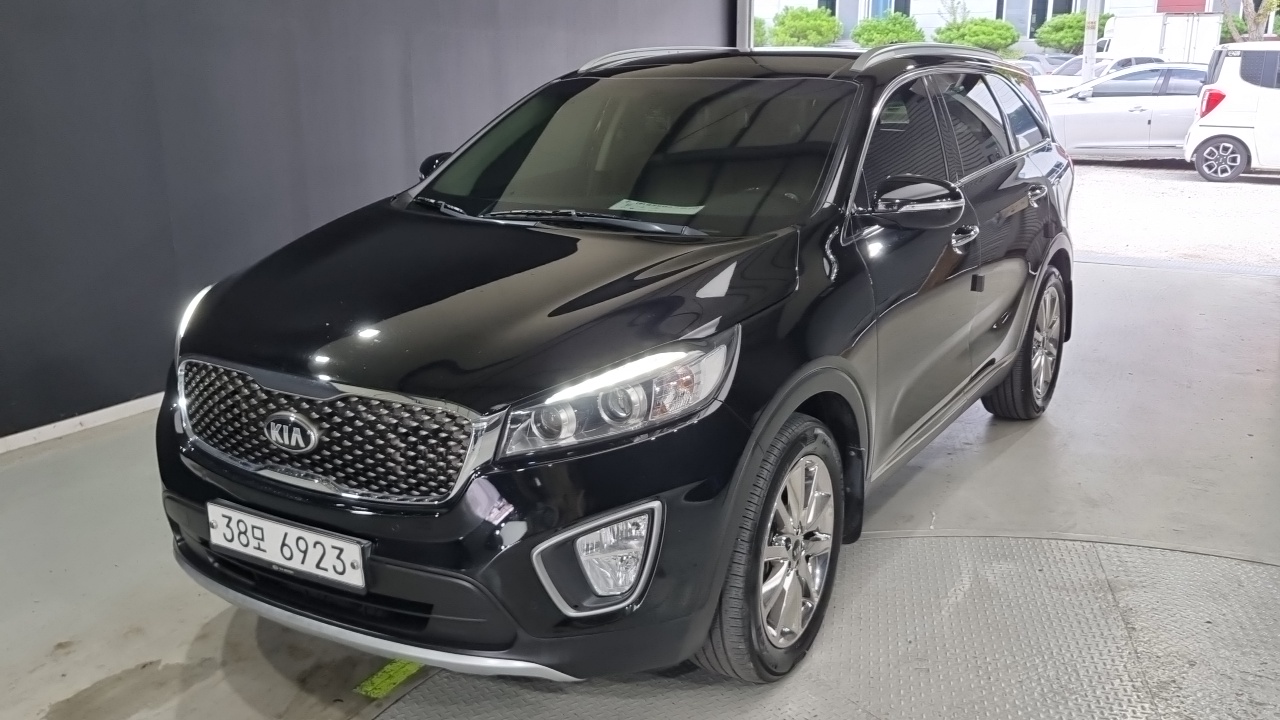 Kia Sorento 2015 thumb 12