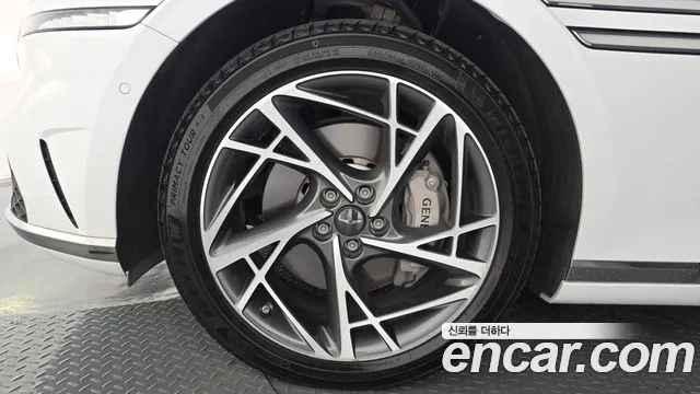 Genesis G90 2023 thumb 5