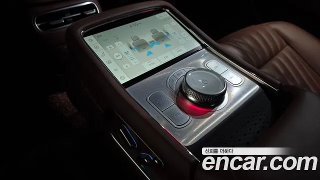 Genesis G90 2023 thumb 9