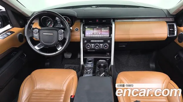 Land Rover Discovery 2017 thumb 7