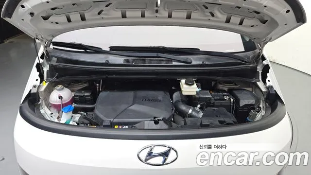 Hyundai Staria 2021 thumb 6