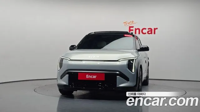 Kia EV3 2024 thumb 2