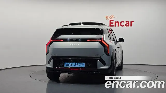 Kia EV3 2024 thumb 3
