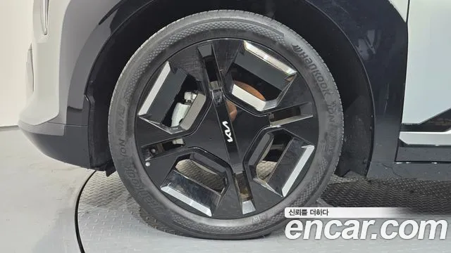 Kia EV3 2024 thumb 4