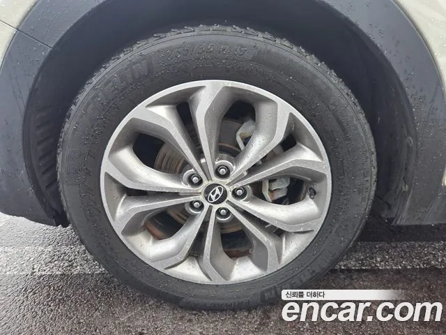 Hyundai Santa Fe 2013 thumb 5