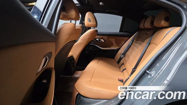 BMW 3 серии 2025 thumb 12