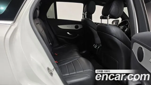 Mercedes-Benz GLC 2021 thumb 12