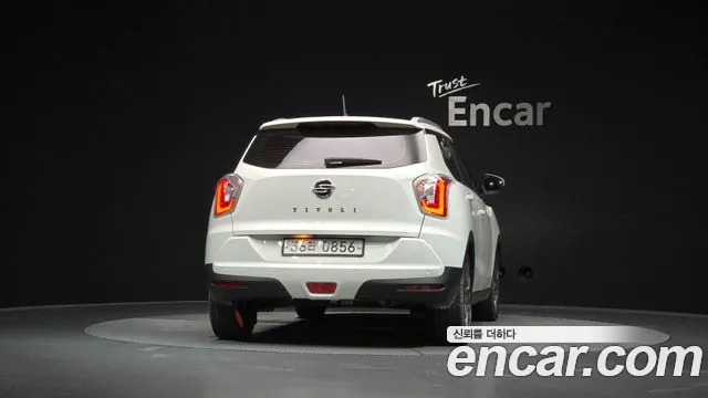 KG_Mobility_Ssangyong TIBOLI 2015 thumb 4