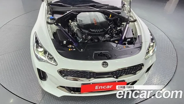 Kia Stinger 2021 thumb 6