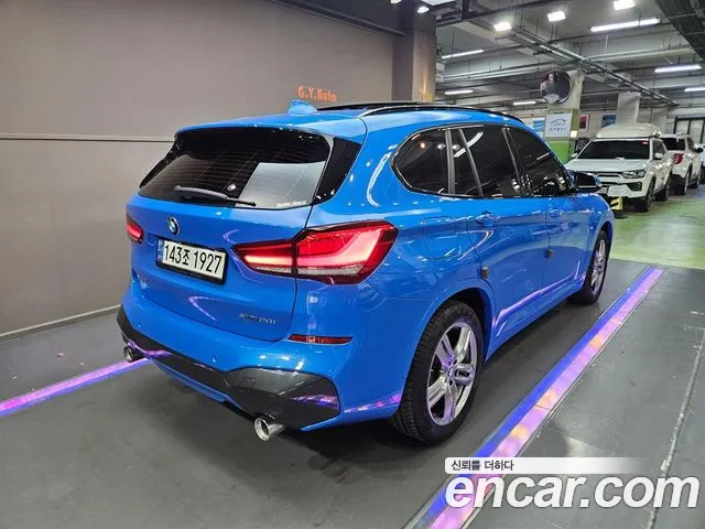 BMW X1 2021 thumb 3