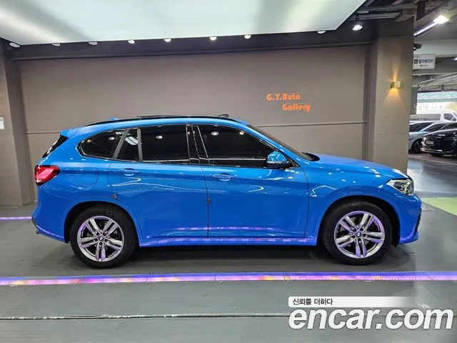 BMW X1 2021 thumb 4