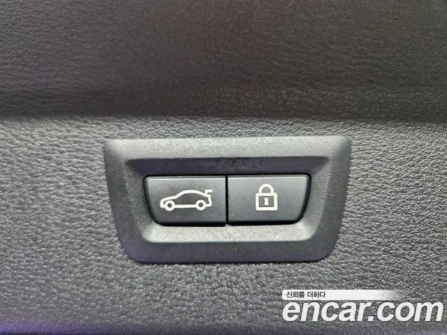 BMW X1 2021 thumb 10