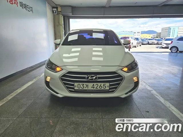 Hyundai Avante 2017 thumb 3