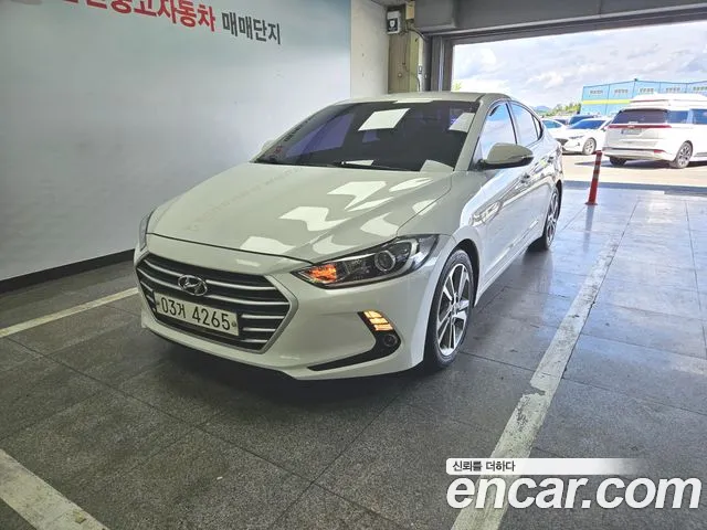 Hyundai Avante 2017 thumb 12