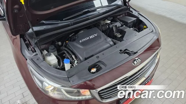 Kia Carnival 2018 thumb 5