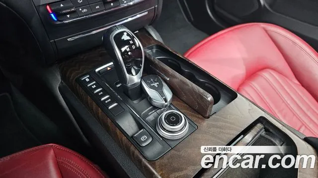 Maserati Ghibli 2018 thumb 9