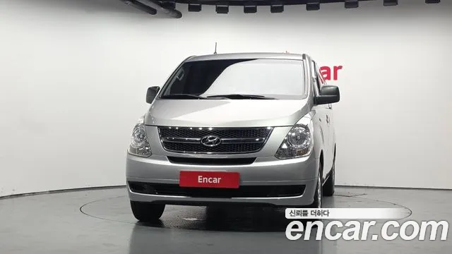 Hyundai Starex 2015 thumb 3