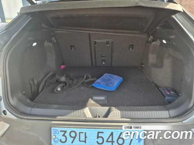 Volkswagen ID.4 2022 thumb 10