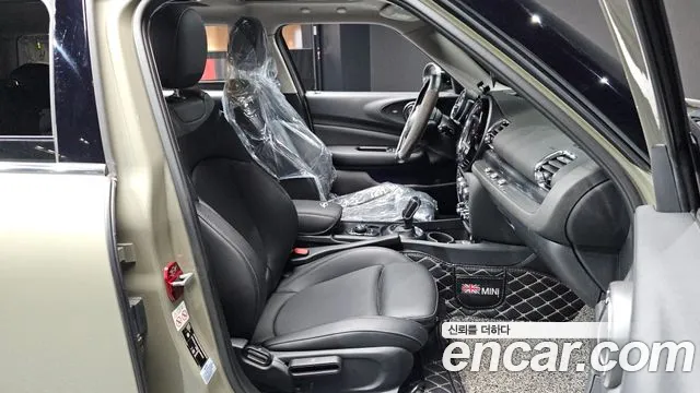 Mini Clubman 2020 thumb 11