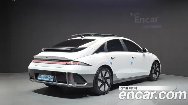 Hyundai IONIQ 6 2022 thumb 2