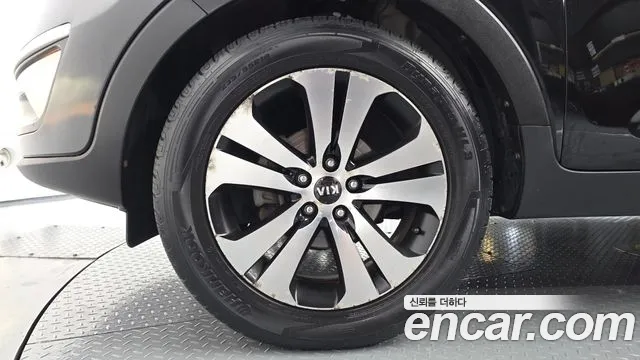 Kia Sportage 2010 thumb 5