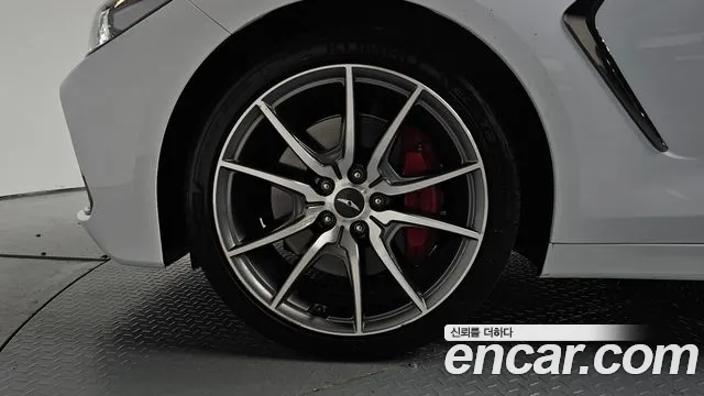Genesis G70 2017 thumb 4