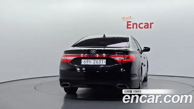 Hyundai Grandeur 2015 thumb 4