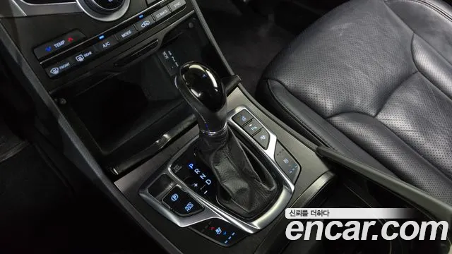 Hyundai Grandeur 2015 thumb 9